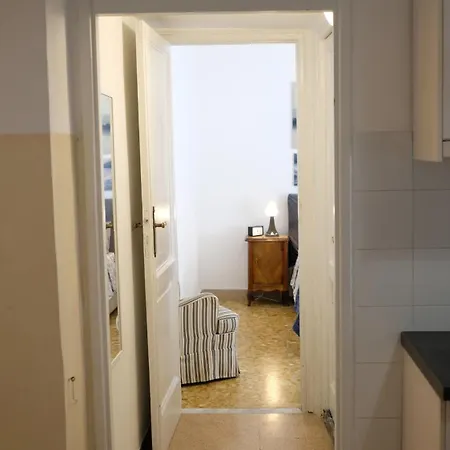 New, True-stevere Amazing Double Bed For 5 Pax アパート ローマ