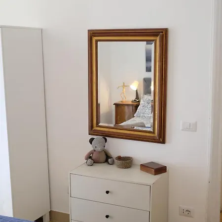 Appartamento New, True-stevere Amazing Double Bed For 5 Pax
